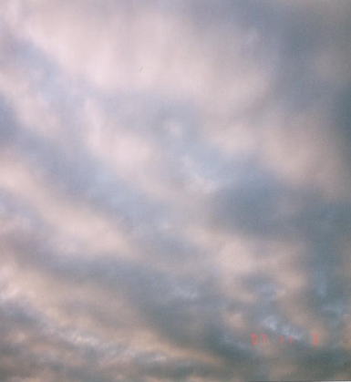 しま模様の雲です。