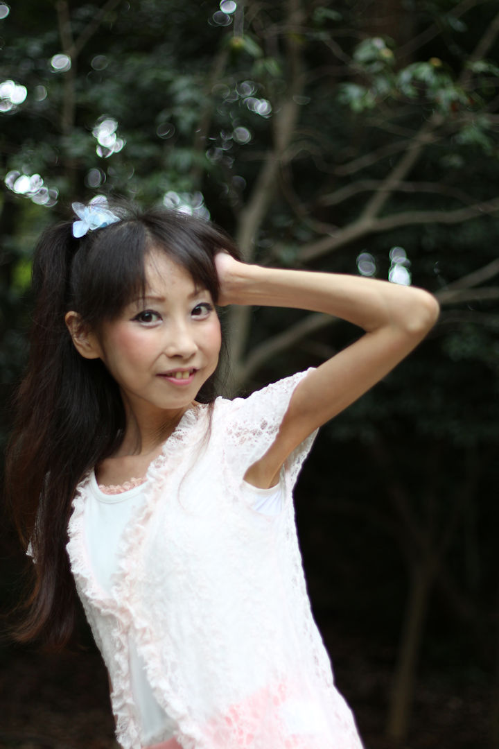 演歌アイドル、あいりりん・千原愛理さん。2013年(平成25年)9月、千葉県習志野市「藤崎森林公園」にて撮影。