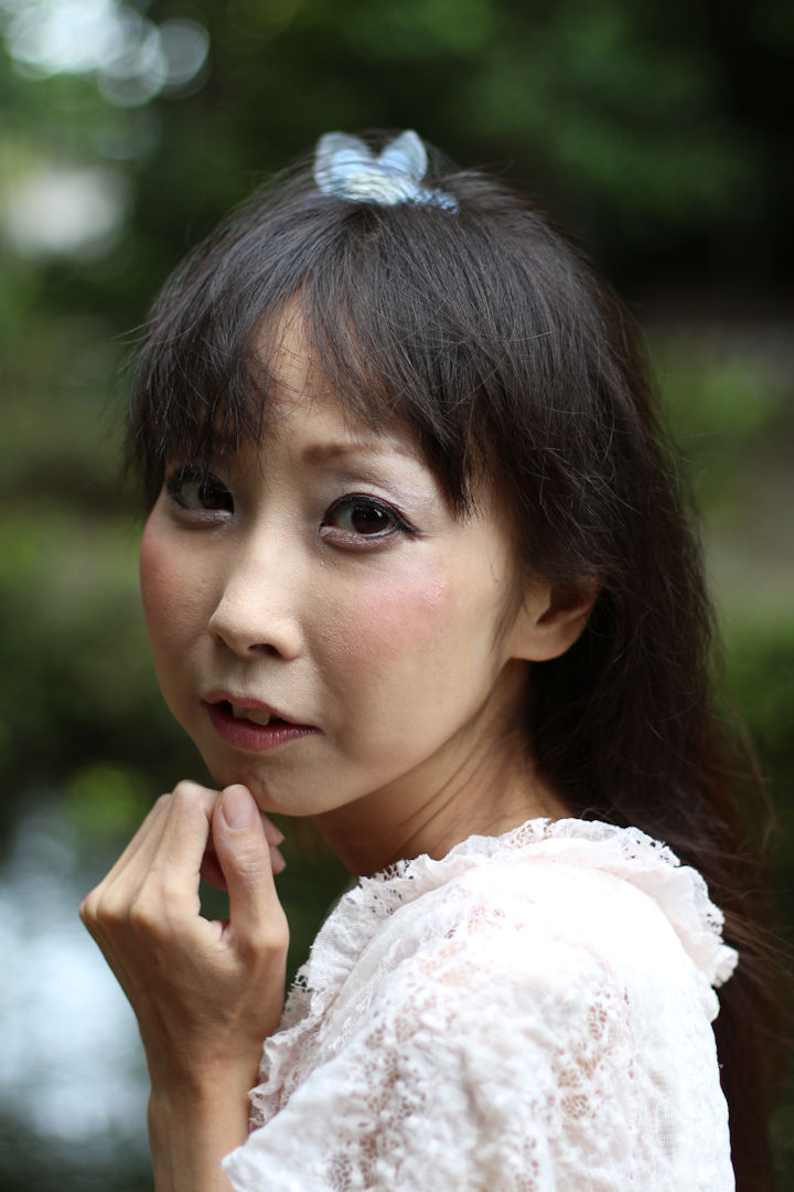 演歌アイドル、あいりりん・千原愛理さん。2013年(平成25年)9月、千葉県習志野市「藤崎森林公園」にて撮影。