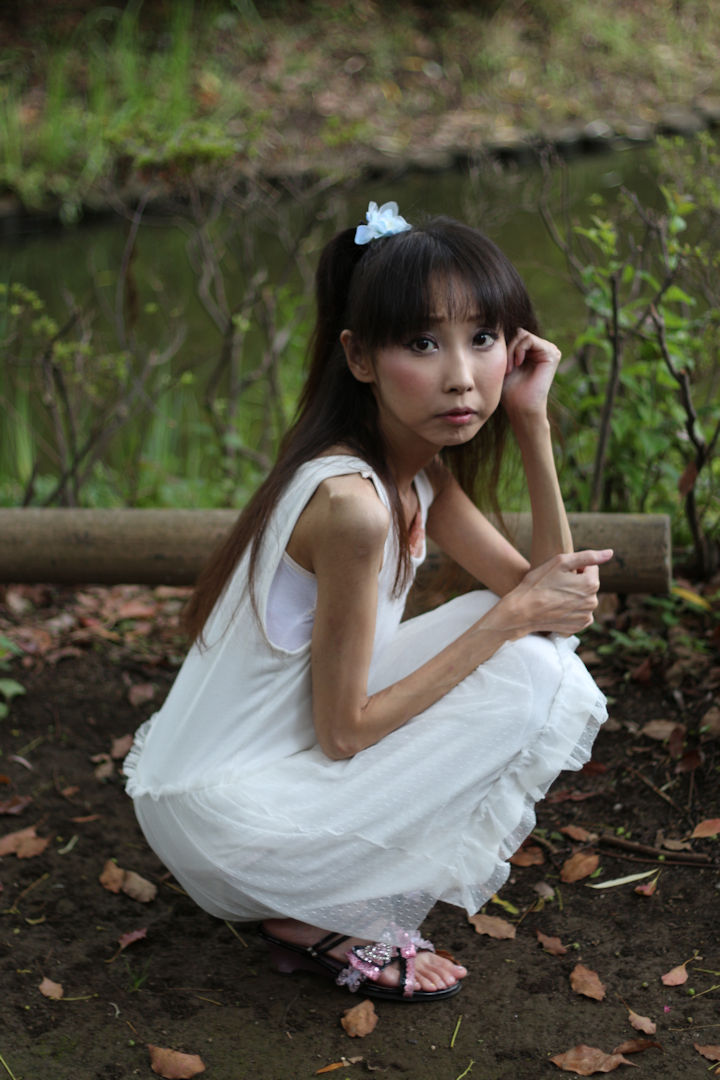 演歌アイドル、あいりりん・千原愛理さん。2013年(平成25年)9月、千葉県習志野市「藤崎森林公園」にて撮影。