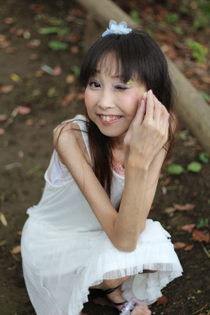 演歌アイドル、あいりりん・千原愛理さん。2013年(平成25年)9月、千葉県習志野市「藤崎森林公園」にて撮影。