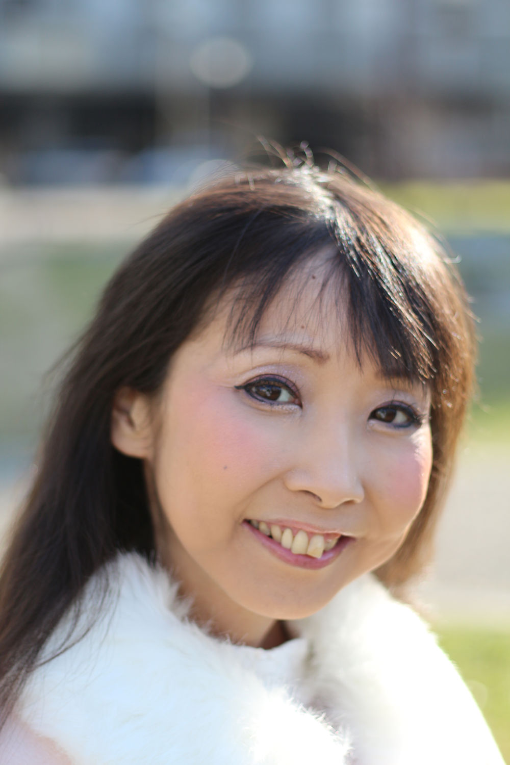 演歌アイドル、あいりりん・千原愛理さん。2014年(平成26年)1月、千葉県庁周辺にて撮影。