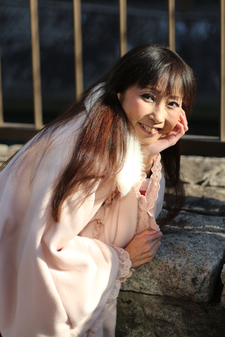 演歌アイドル、あいりりん・千原愛理さん。2014年(平成26年)1月、千葉県庁周辺にて撮影。