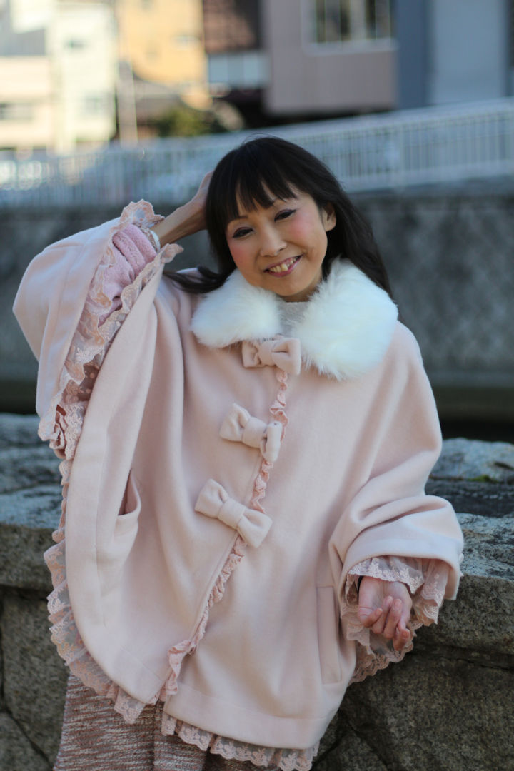 演歌アイドル、あいりりん・千原愛理さん。2014年(平成26年)1月、千葉県庁周辺にて撮影。