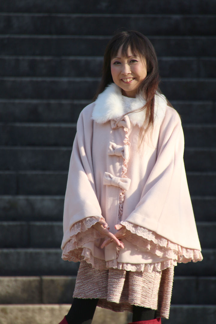 演歌アイドル、あいりりん・千原愛理さん。2014年(平成26年)1月、千葉城址にて撮影。