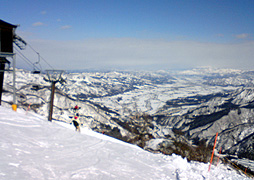 yuzawa-ski